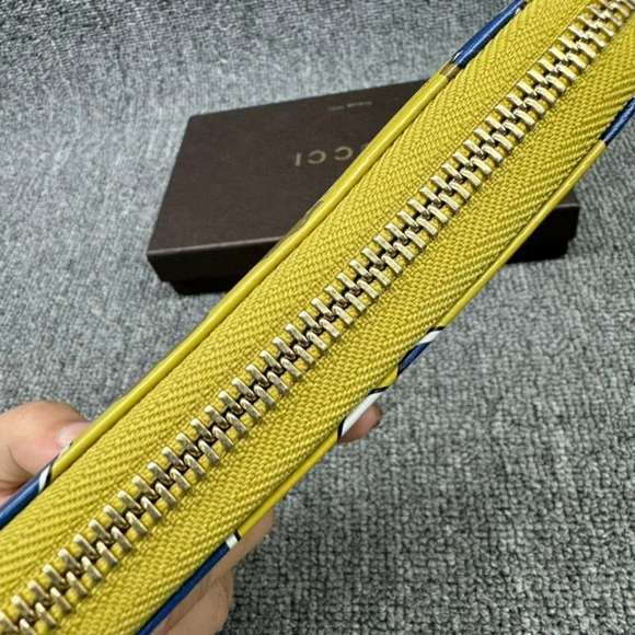 100% Authentic Gucci Leather Wallet - Picture 5 of 13